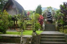 バトゥカル寺院