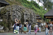 「バリ島現地観光ツアー情報」全くの謎　ゴアガジャ遺跡（象の洞窟）