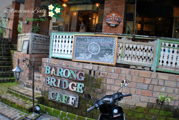Barong Bridge Cafe　バロン・ブリッジ・カフェ